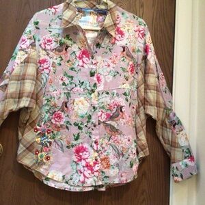 Floral Bird Print Button-Front Blouse in Pink